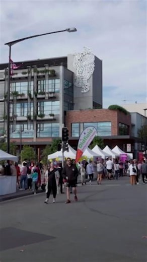 🎈Celebrate as a community at the Streets Alive and Parade Day in the Blacktown CBD. It’s the city’s biggest community festival of the year. 💃Music, colour, food, dance, and entertainment will take over the streets for everyone to enjoy in addition to free amusement rides, arts and crafts, and market stalls. There will also be free activities like airbrush tattoos, petting zoo, lawn games and rock climbing. 📆 Saturday 31 May 2025 ⏰ 9 am to 4 pm ⏰ Parade at 11 am 📍 Blacktown CBD 🎵The street p