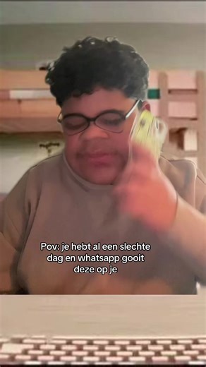 Whatsapp FIX UR APP😒#whatsappaudio #annoying #xyzabc #reposteria #fy