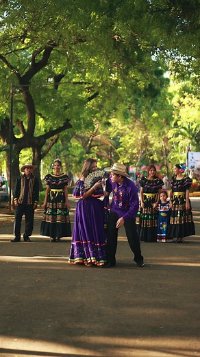 Entre notas y baile vibra la esencia de nuestra Nicaragua. 🇳🇮✨ Por eso en este homenaje, decidimos incluir