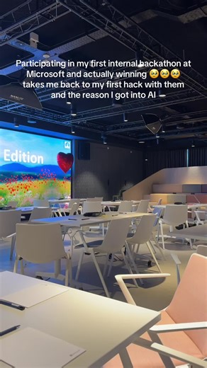 So many memories bringed back. This was my first internal @Microsoft hackathon and it was simply magic! I posted on LinkedIn what was the team, my solution and the key learnings if u want to check it out! #microsoft #intership #techinternship #hackathon