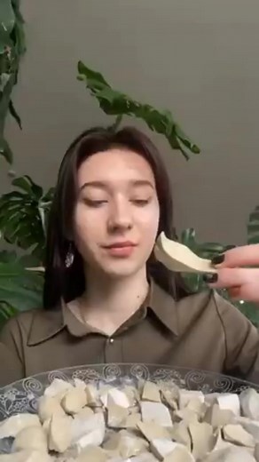 crunchy 🎉 #asmr #satisfying #crunch #crunchy #relax #relaxing #relaxingsounds #relaxingvideos