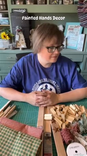 How about an older video? I made a Christmas tree from Jinga blocks in 2023. | Painted Hands Decor