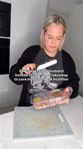 Lili Forberg | This was WAY better than a takeaway!! This recipe is in my NEW book Lili’s Family Fakeaways ❤️ omg this was so so good!! Serves 2 with... | Instagram