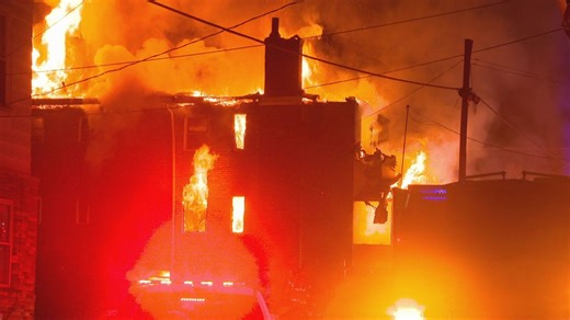 Fire erupts in vacant Tri-State building, cause unknown