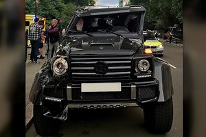 Prius ütközött G-Mercivel, a végeredmény váratlan volt | Vezess