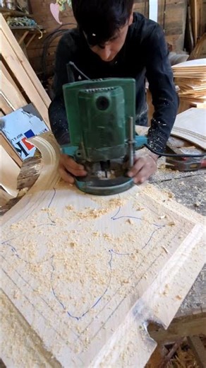 How to Use a Router for Wood Design#wooddesigner