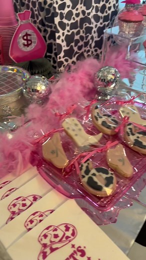 Brenda | Las Vegas Creator on TikTok