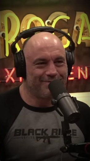 Joe Rogan mistook THIS for a wolf 🐺🐿️