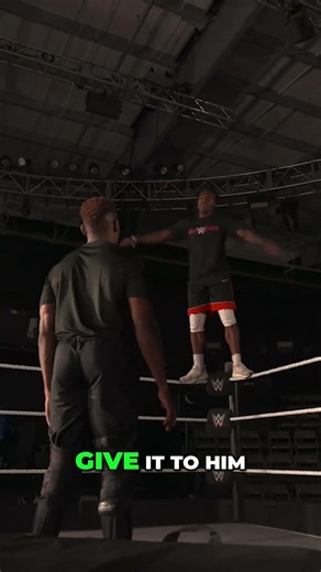 Mastering The Flying Crossbody: Wrestling Moves That Amaze! #shorts