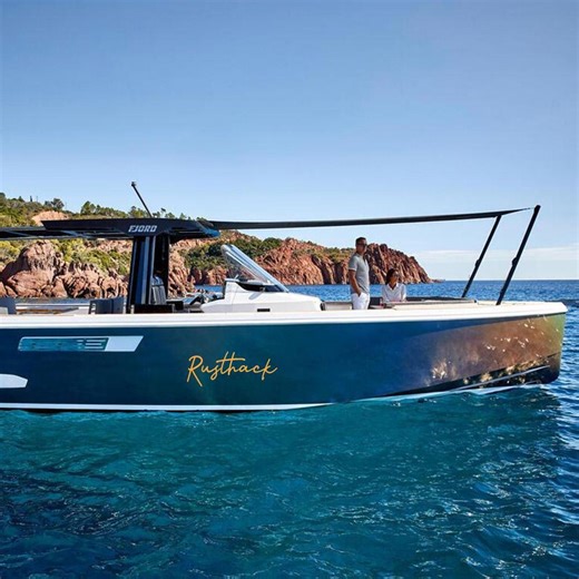 Script Characteristic Font Boat Name Sticker, Pontoon Personalised Decal - Etsy