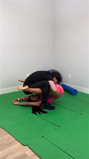 The Stretch Master🕵️‍♂️ on Instagram: "Doctors Endorsed DEEP Stretch for Maximum Flexibility 👨‍⚕️ #authentic"
