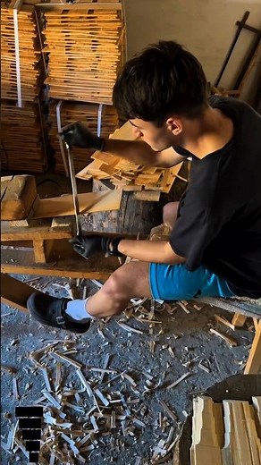 Mastering the Drawknife | Traditional Wood Shaving Technique on a Shaving Horse