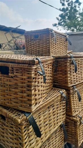 BASKETS| TRAYS| CRATES BY TCM™ on Instagram: "4 years, same design & 110 boxes later, not one miss @basketscratesng @thecanemakers 💯 Thank you for choosing us ma'am 💛 This post is dedicated to our returning clients, 5 years, 6, 7, 4,3, 2, 1 year returning... THANK YOU 💛🧡♥️ Yet to get baskets for your hampers? Nobody serves hotter baskets than us #ifyouknowyouknow 😉 . Send us a DM today to shop available stock. It's 7 days to Christmas! We are closed in 5 days, Send that DM now! ____________