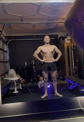 6 weeks out baby … keen to get back on stage #bodybuilding #natural #physique #athlete ##gains