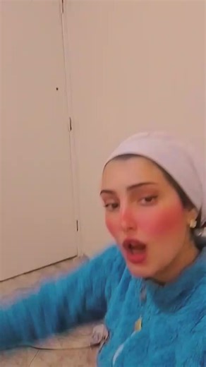 كلاش بيناتنا: قلب علا راسك ومحتوى الابوبو