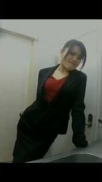 Japanese office girl wants to poop #toilet #poop #japan