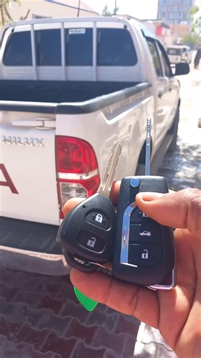 ‏hilux remote