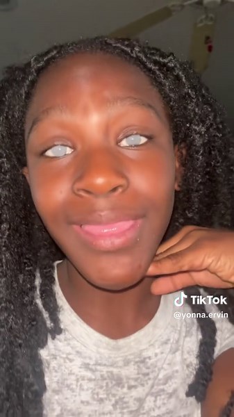 Creative Halloween Costume Ideas with Eye Accessories