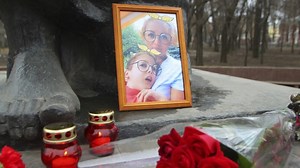 Russian activist on decision to speak out 'in memory of my daughter'
