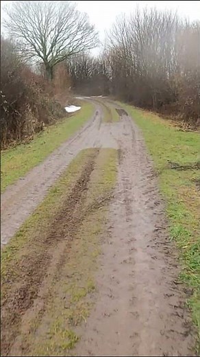 Riding my suzuki rm 85
