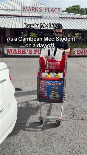 Day in the Life of an AUC Medical Student | American University of the Caribbean School of Medicine