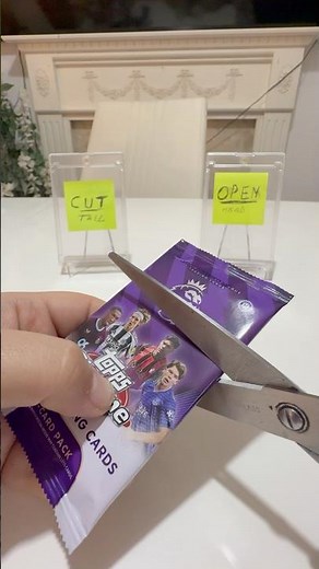 CUTTING VS OPENING CHROME PACKS 5 #shorts #sportscards #topps