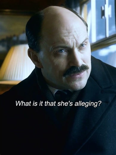 Michael officially reported to the Queen the fact that Mrs. Parker was preparing for a divorce.