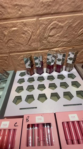 Effective Strategies for Packing Orders Efficiently