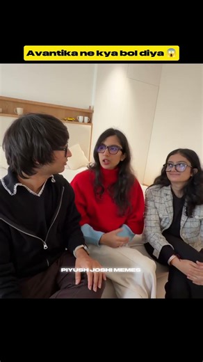 "Sourav ko roast kar diya🤣🔥| #souravjoshivlogs #trending | #shorts #wedding #trending