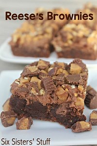 Reese's Brownies Recipe - Six Sisters' Stuff