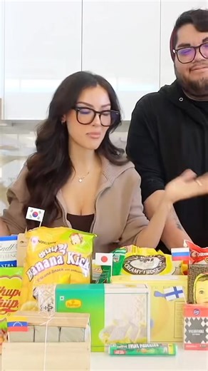 Candy! | SSSniperWolf