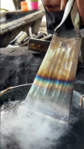 The process of hardening steel, with salt and water! #blacksmith #forging #metalwork