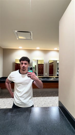 armi (@ardorka2)’s videos with Showdown - Electric Light Orchestra