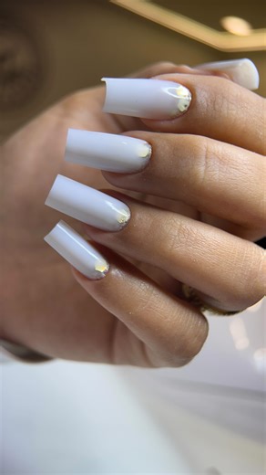 💫Agda Souza on Instagram: "Uma das técnicas que você irá aprender no nosso treinamento de 3 dias de aperfeiçoamento. Cutícula na prática com broca e tesoura.. #unha #cursodeunhas #viral"