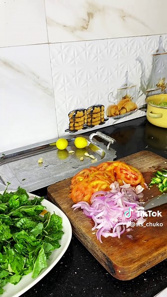 Delicious Vegan Salad Recipe for Everyone