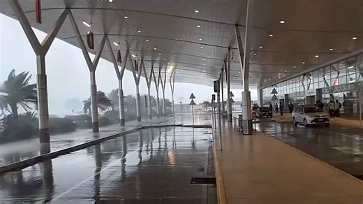 Flights affected, Nadi Airport ground staff suspend operations for some time due to lightning and heavy rain