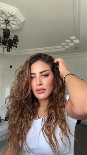 Vidéos de 🌺Syma 🌺 (@miss_syma) avec son original - 🌺Syma 🌺