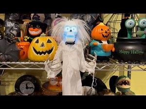 Gemmy 2017 Animated Talking Skeletal Mad Scientist