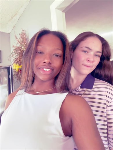 Creating a Fanpage for My Girlfriend