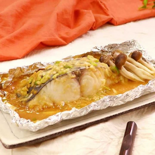 しっとりやわらか！ さわらのねぎみそバター焼きのレシピ動画・作り方 | デリッシュキッチン
