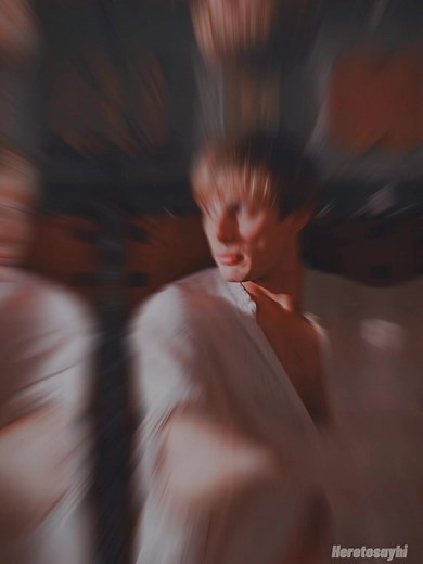 Kiss Kiss #merlin #merlinedit #merlinbbc #arthurpendragon #fy