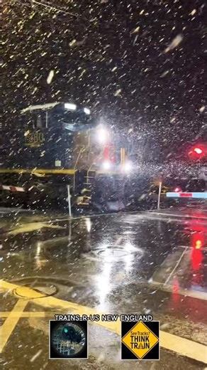 #train #trainchase #railfanning #trainchasing #csxtrain #csxt #freighttrain #locomotivelove #trains