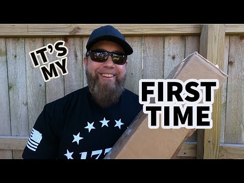 1st Unboxing Video - Apoc Trench Knife / Cold Steel Chaos Bowie