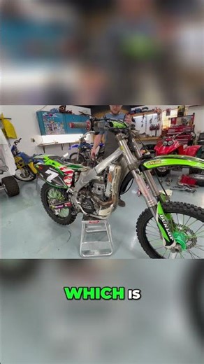 Backfiring Motorcycle Mystery: Is it Timing or Spark? #shorts