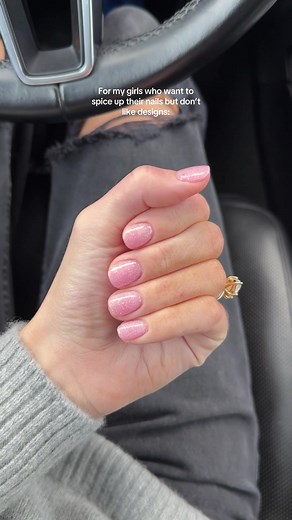 Sparkle Nails Inspiration for Girly Aesthetics