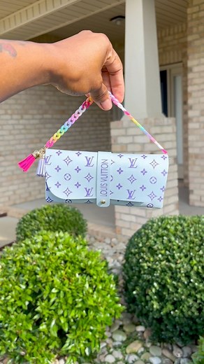 427K views · 16K reactions | Highly requested tutorial. I ran away from this long enough, the Craft group wasn’t having it ! #dollartree #dollartreediy #dollartreefinds #dollartreecrafts #craftreels #fypviralシ #sharenalatrese #crafttutorial | Sharena Latrese | Facebook