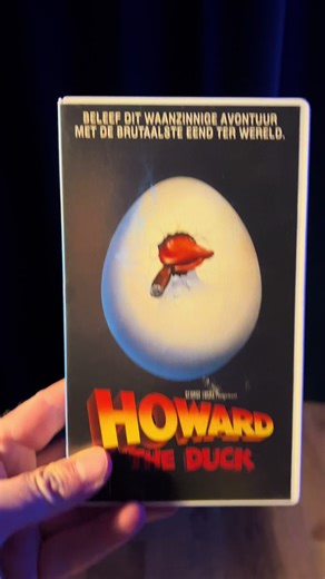 Still one of my childhood favorite movies , never really understood the hate for this movie. I think the duck costume really stands out for it’s time. Maybe if it was released today it would get more hype. #vhs #georgelucas #howardtheduck #vhscollector #moviestowatch @Universal Pictures @Universal Pictures UK