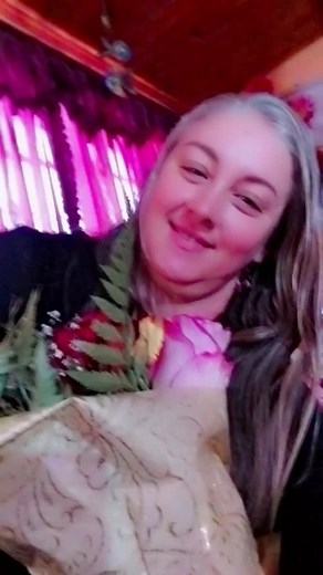 Julia Mayer on TikTok