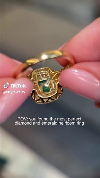 You found the emerald that says it all, surrounded by diamonds💚 A true heirloom in the making, luminous, layered, and unforgettable #emerald #ring #heirloom #finejewelry