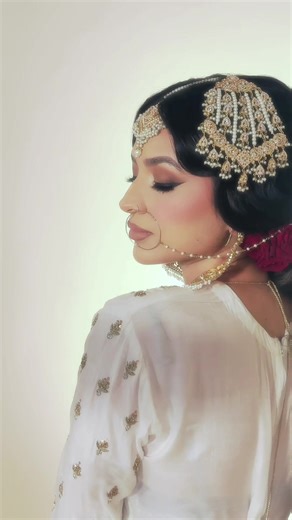 Stunning Nikkah Bride Look by Yusra Sarfraz